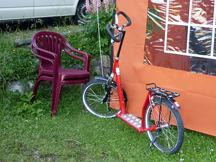 Andere lenken ihre Aktivitäten auf profanere Dinge ...