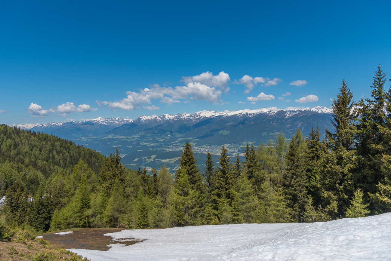 Schneereste