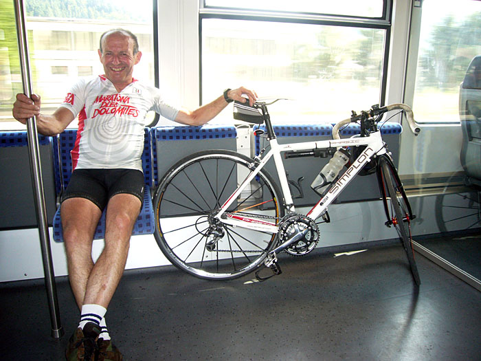 Da kann Hanspeter wieder lachen, Rückfahrt mit der Bahn