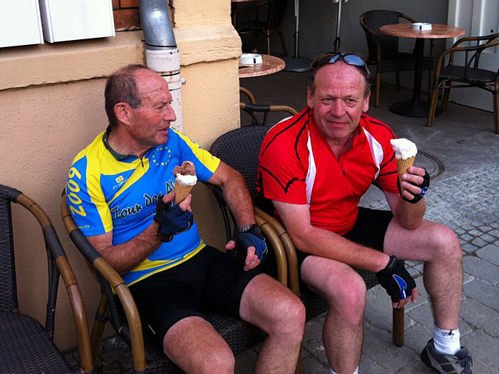 Und die ganze Plackerei nur wegen dem Eis ;-)