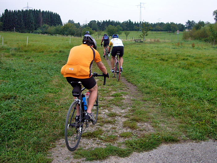 Ohne Hanspeter fehlt manchmal der Asphalt ;-)