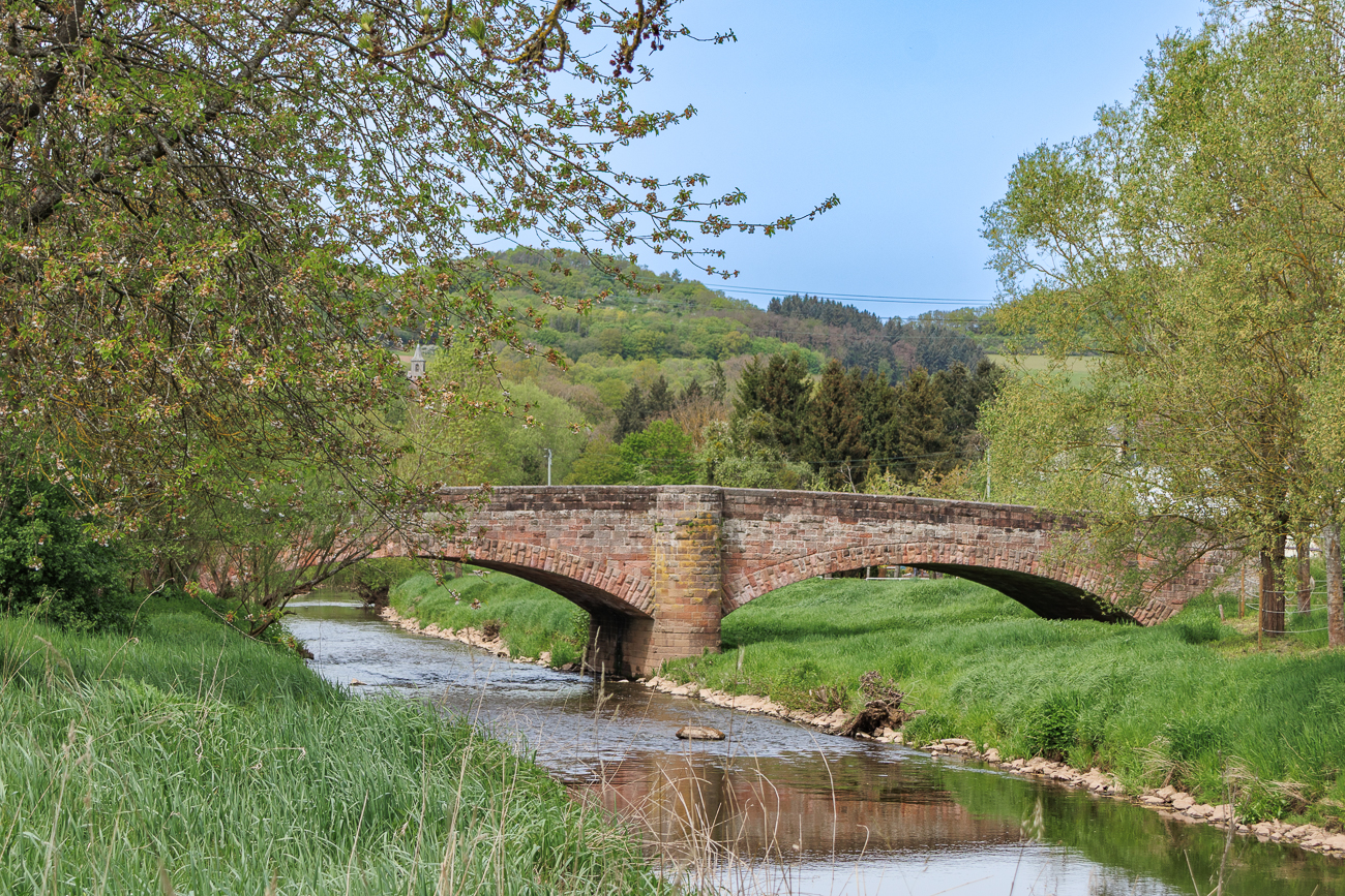 Alte Br&uuml;cke &uuml;ber den Glan