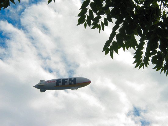 Ein Zeppelin darf am Bodensee natürlich nicht fehlen