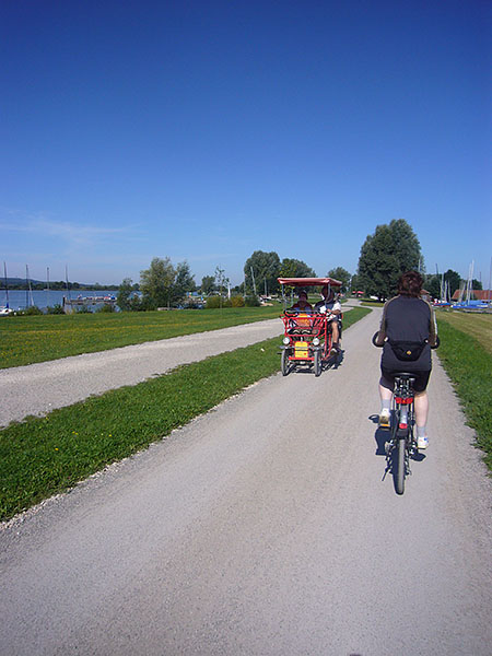 Komische Fahrräder gibt es hier ;-)