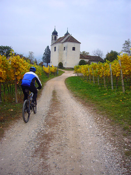 St. Michael von außen ...