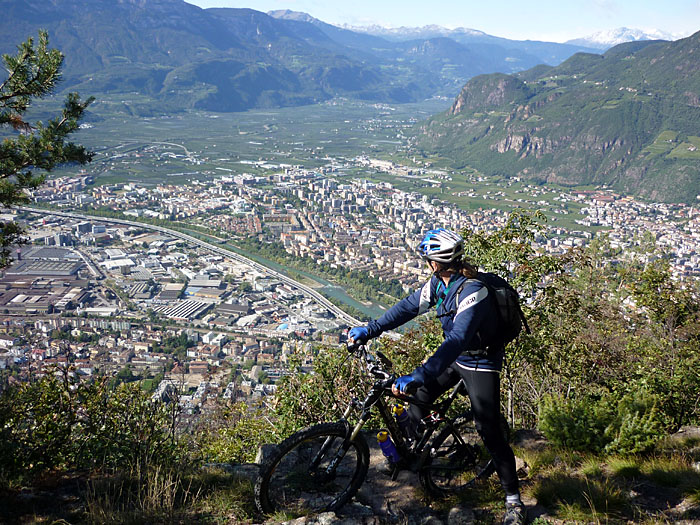 Hoch über Bozen