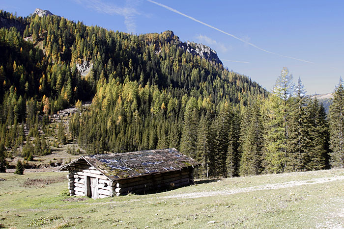 Hütte am Wegesrand