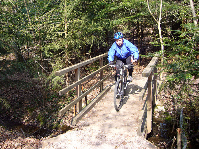 Brücke am kleinen Montiggler See