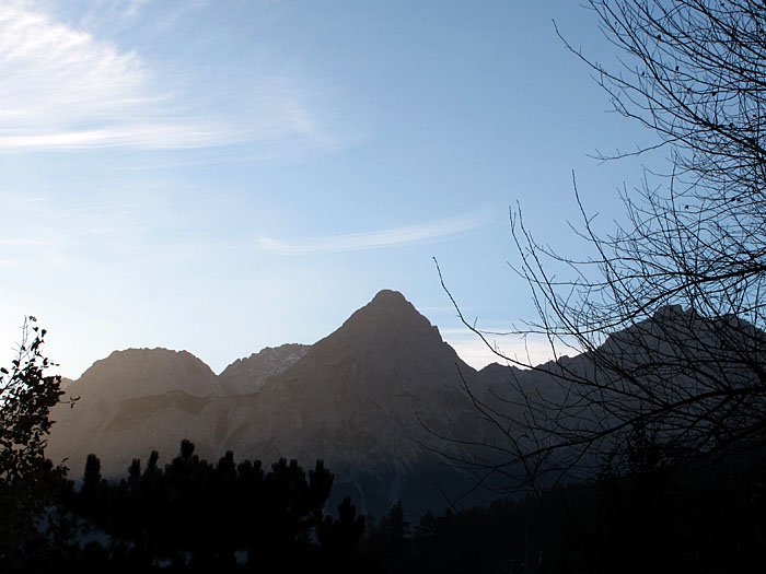 Fr&uuml;her Blick aus dem Fenster, das Wetter sieht prima aus