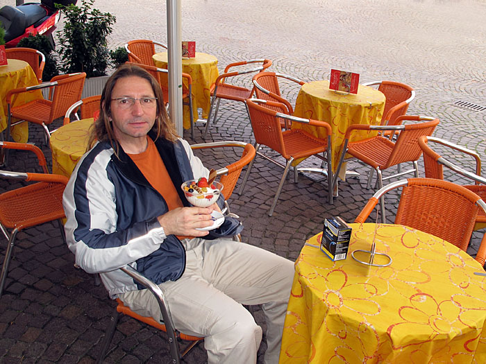 Eis im besten Eisladen der Region, Innerhofer