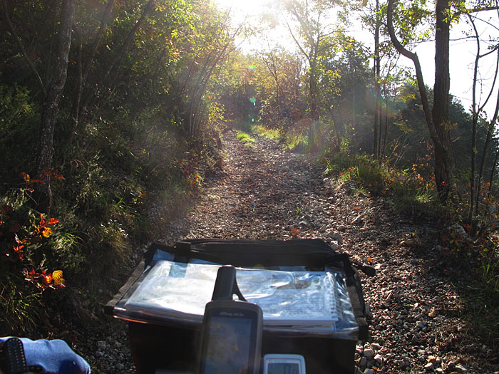 Grober Schotter und 17 % = Schieben!