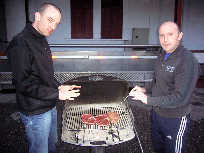 Nach der Arbeit kommt das Grillvergnügen