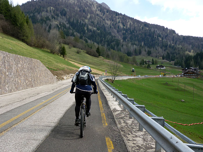 Die nächsten ~21 km geht es nun immer bergauf