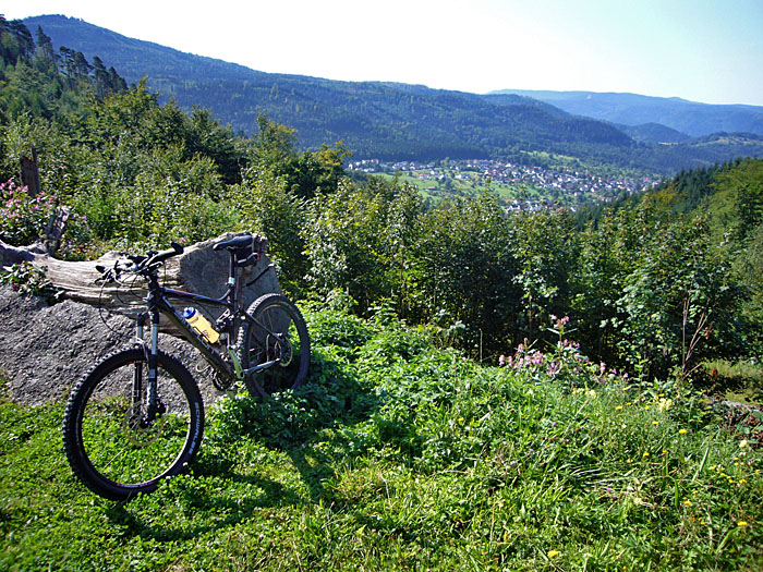 Am Käppele: Blick auf Loffenau