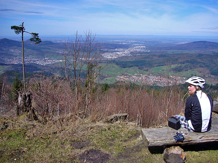 Endlich oben! Blick von der Teufelsmühle ins Tal