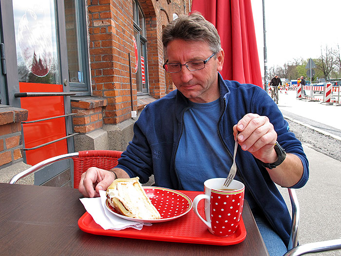 Und noch ein Kuchen, diesmal mit Marzipan-Überzug