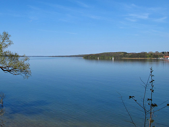 ... und einen Blick auf den Großen Ratzeburger See