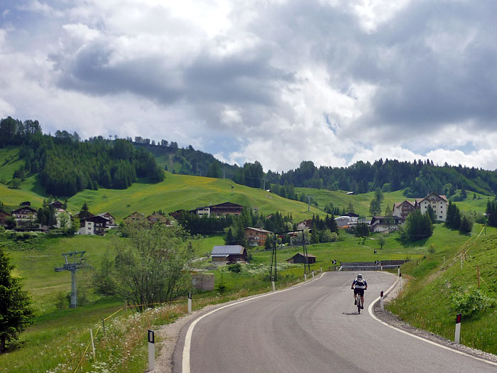 Ab und zu ziehen dunkle Wolken über uns hinweg