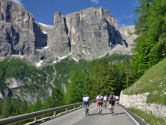 ... vor uns die Berge