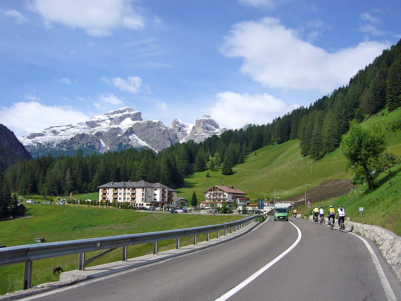 Auffahrt nach Corvara