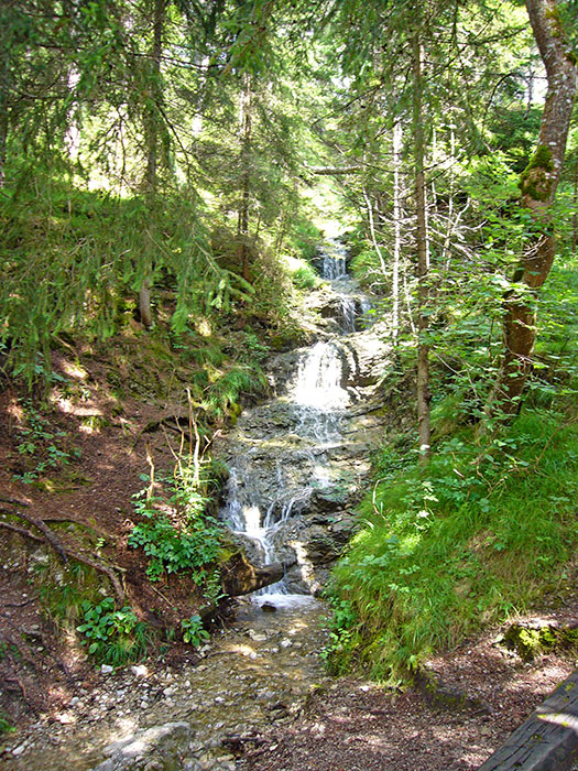 Kleiner Wasserfall