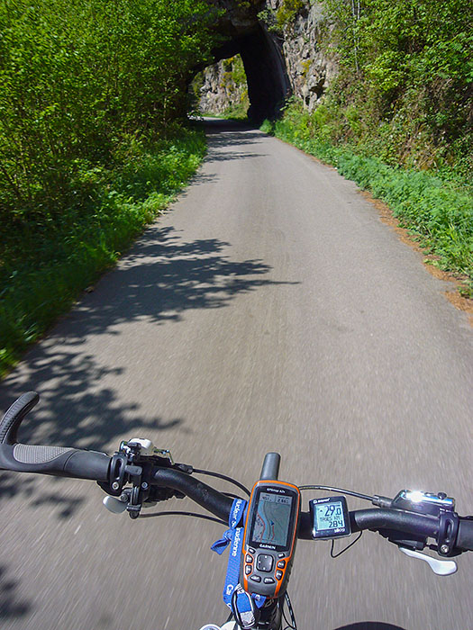 Tunnel voraus ...