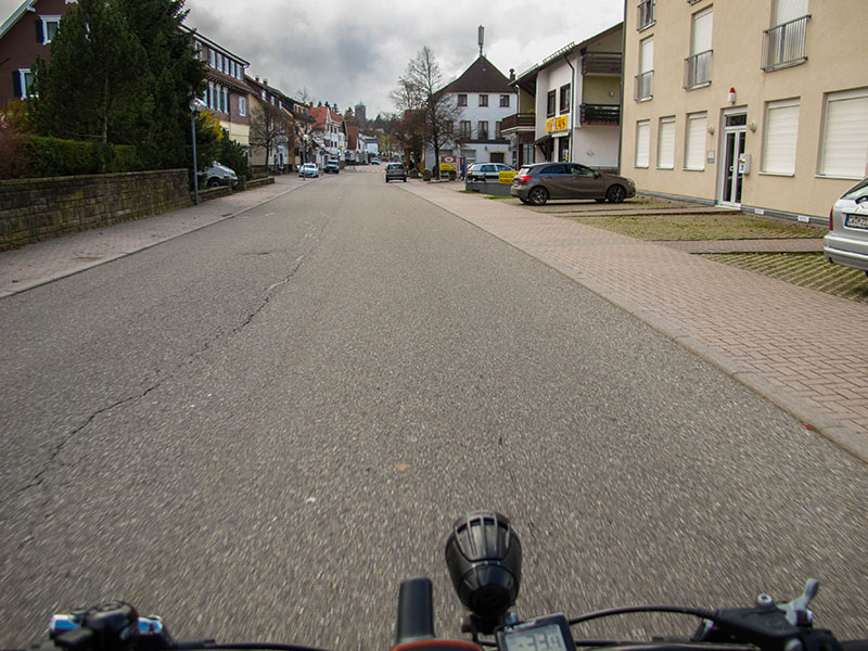 Fahrt durch Dobel