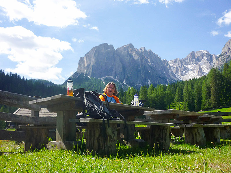 Vesperpause im wunderschönen Tal