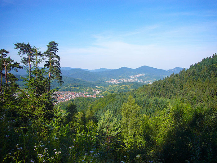 Blick über Täler und Höhen