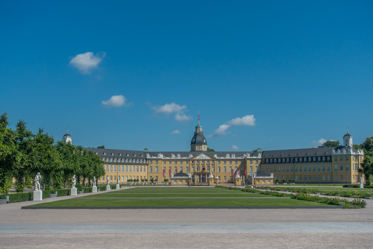 Am Karlsruher Schloss