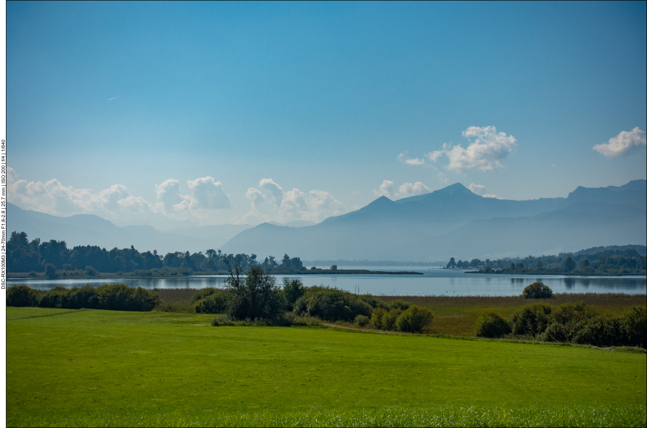 Zahlreiche Buchten des Sees ...