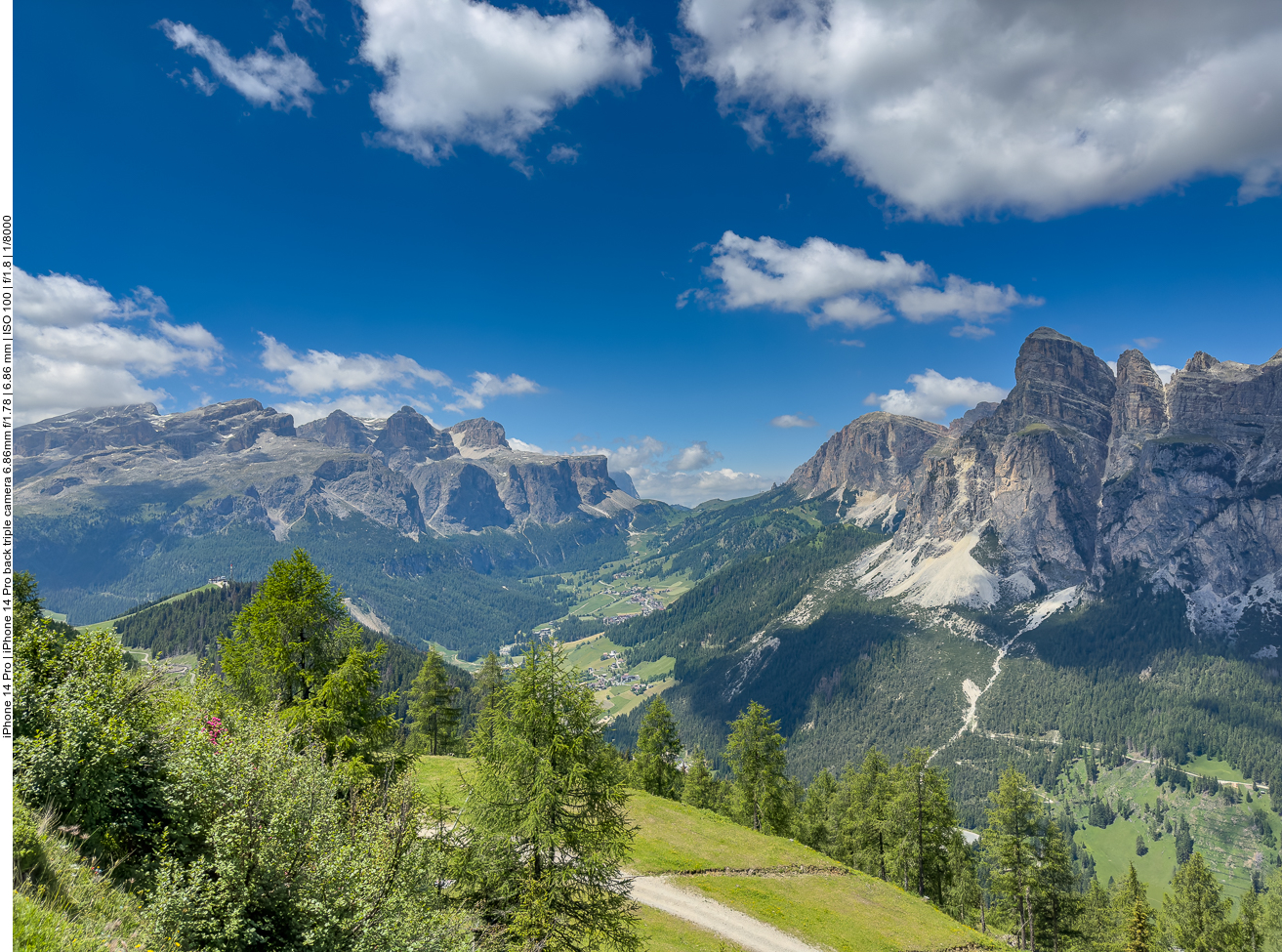 Blick zum Grödner Joch ... 