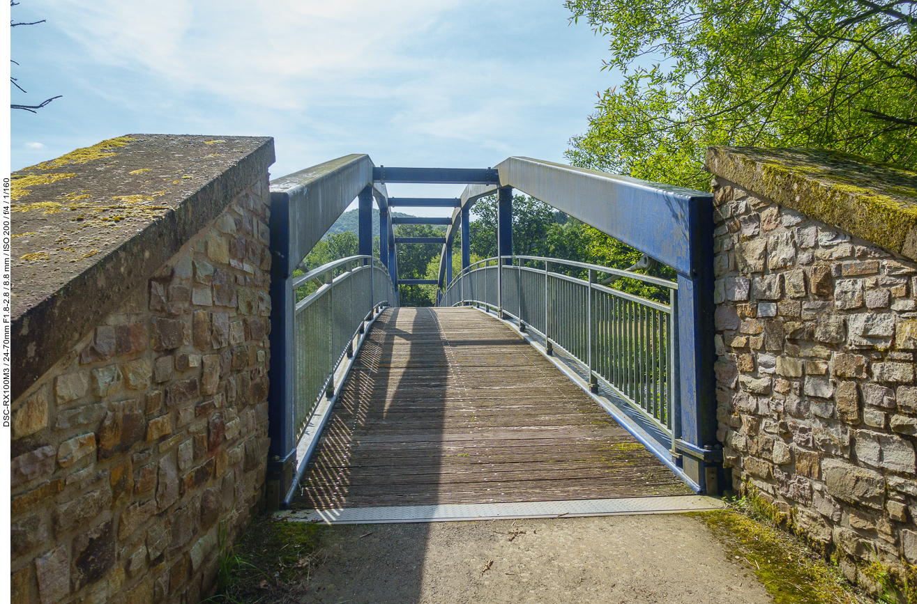 Eine weitere Brücke über ...