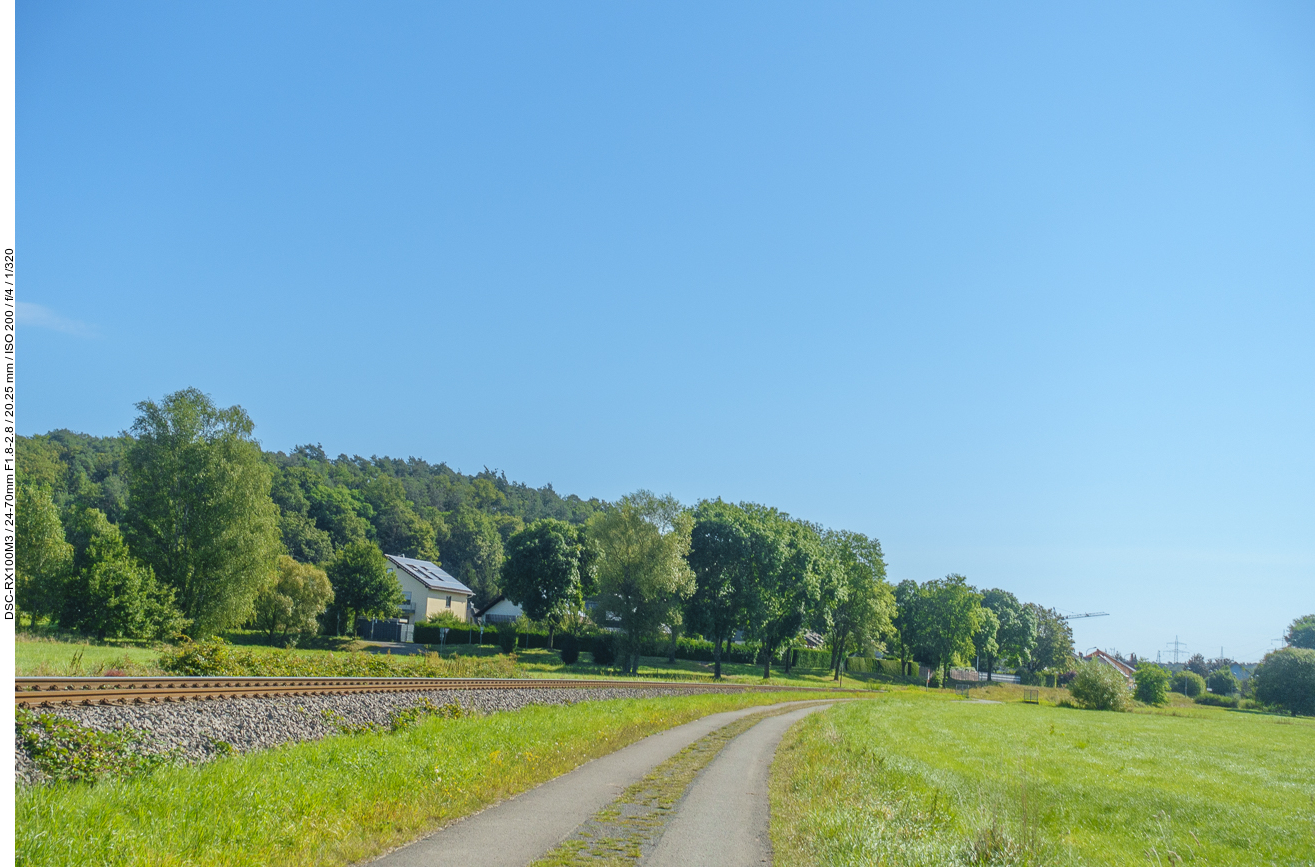 Immer an der Bahn entlang ;-)