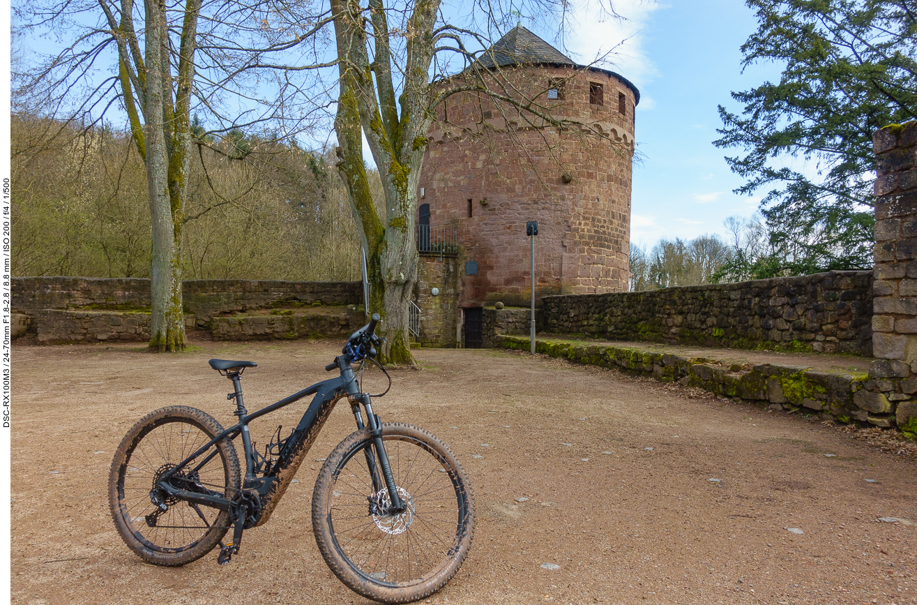 An der Burg Kerpen