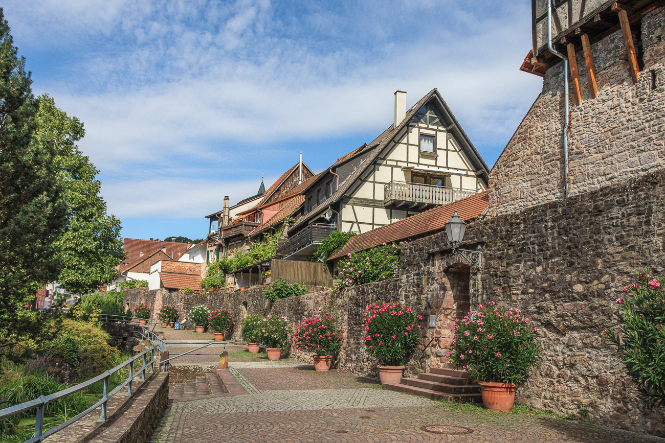 Stadtmauer ...