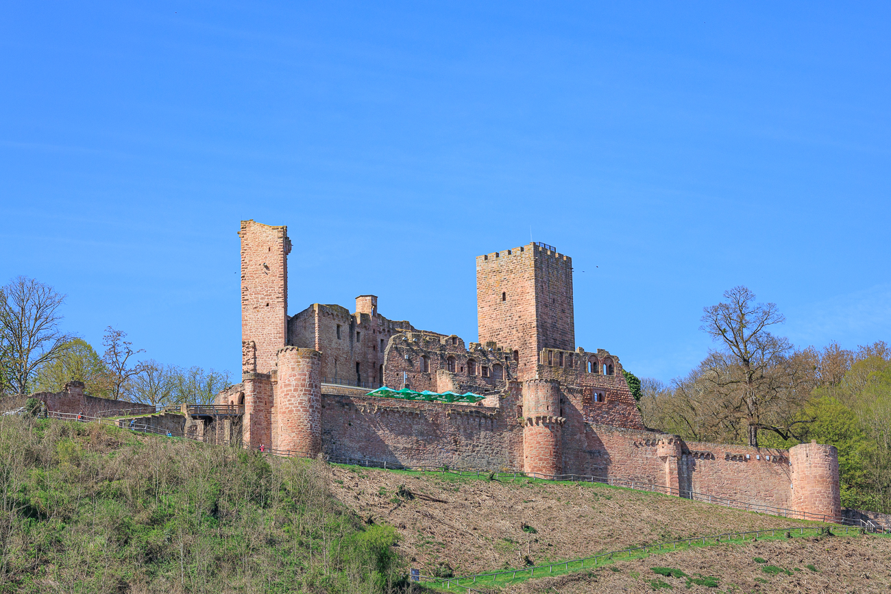 Die Burg etwas n&auml;her geholt ...