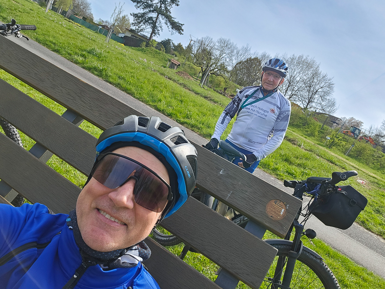 Ich hole schon mal die Vesper aus der Tasche