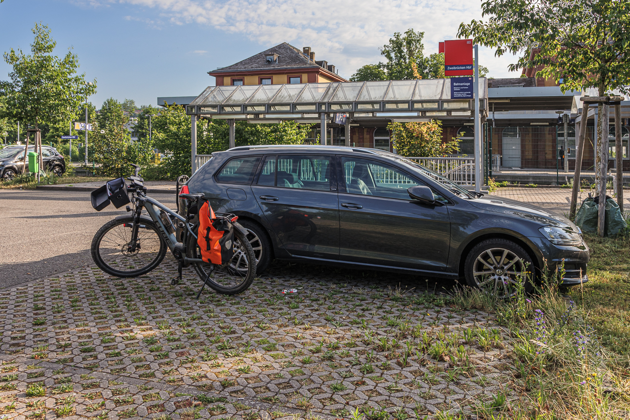 Start der Tour am Hauptbahnhof Zweibrücken