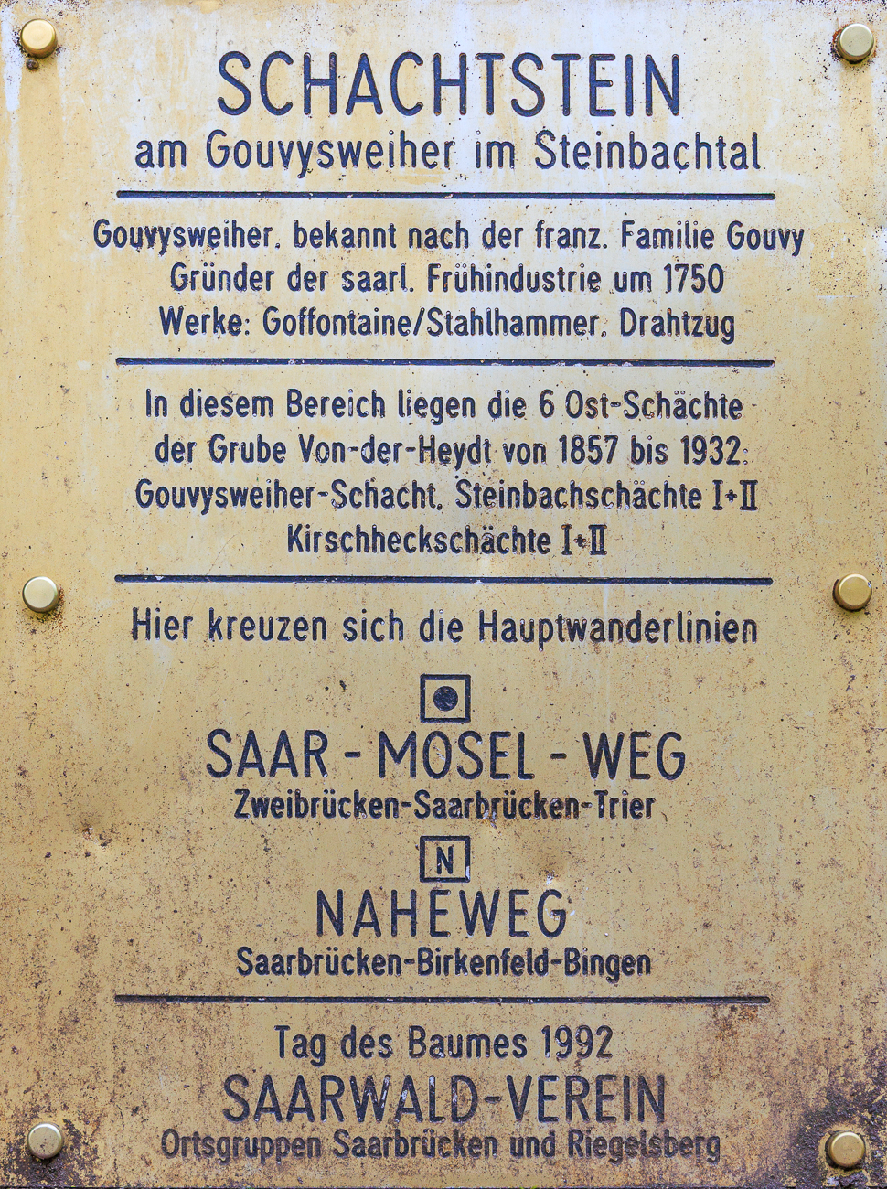 Infotafel auf dem Schachtstein