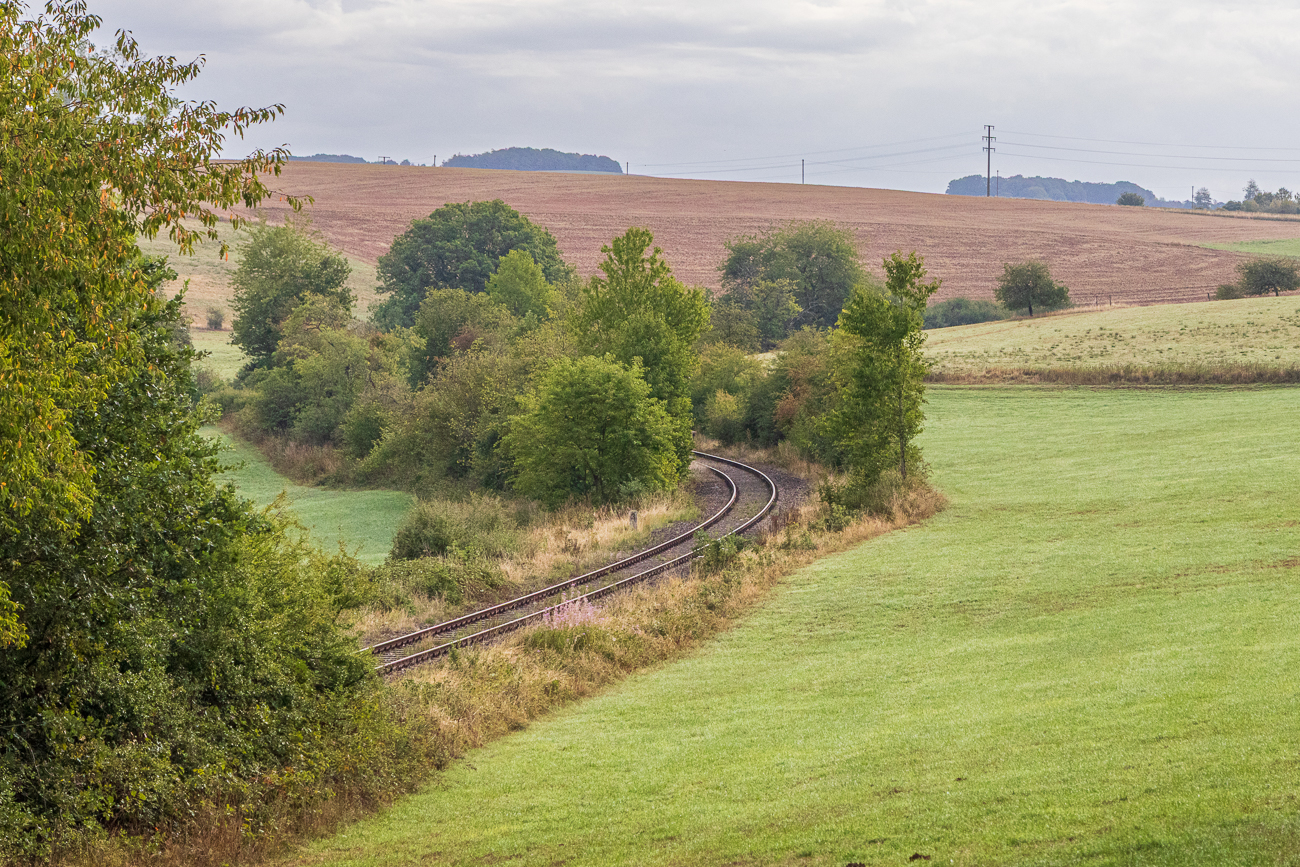 Alte Eisenbahnstrecke der Ostertalbahn