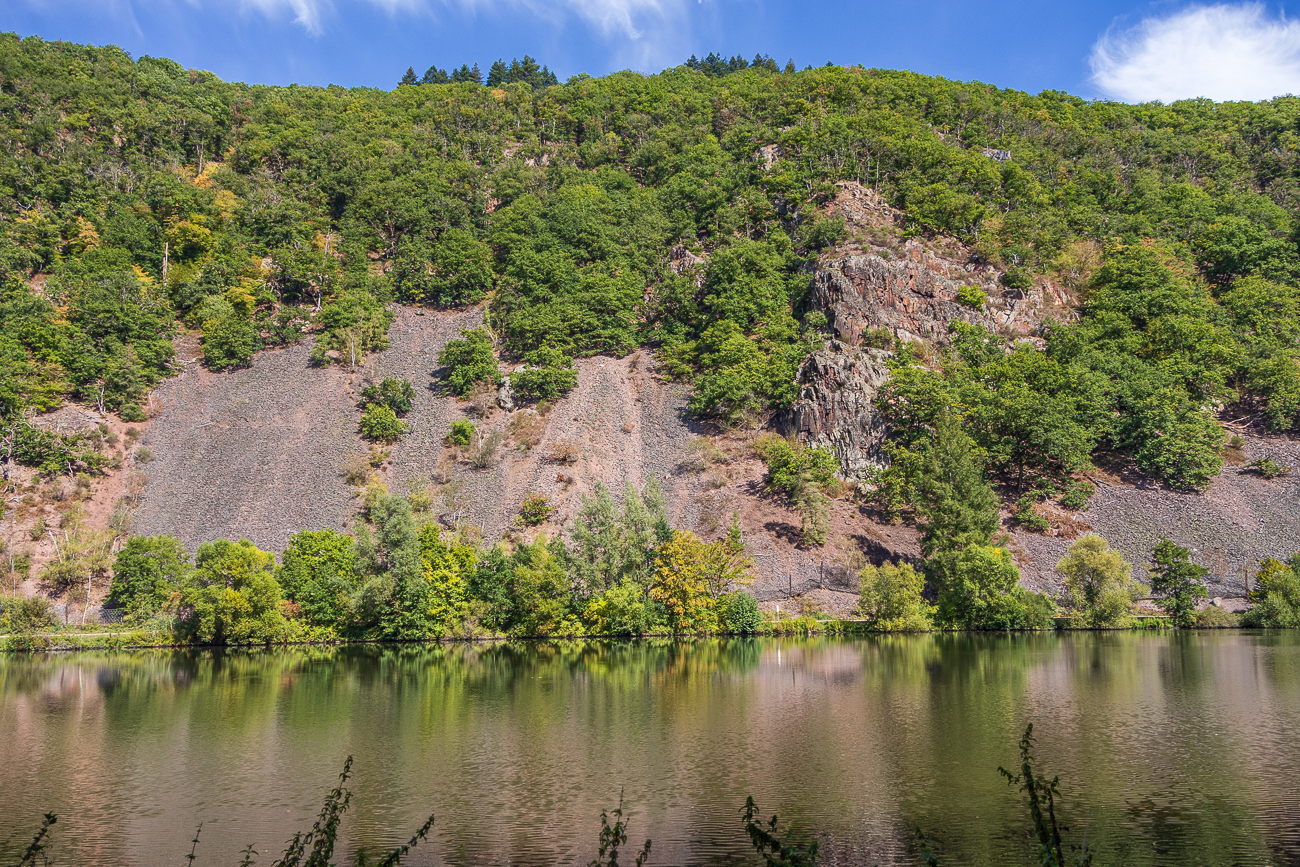 Felswände an der Saarschleife
